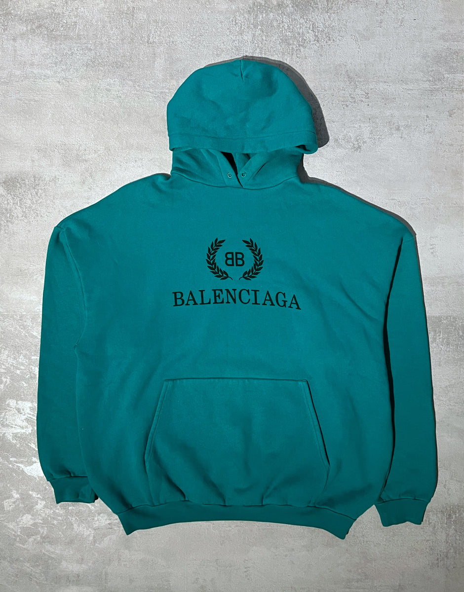 Balenciaga best sale crown hoodie