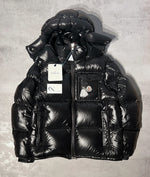Load image into Gallery viewer, Moncler Montbeliard Jacket - Size 3
