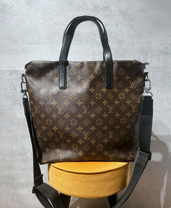 Louis Vuitton Kitan Bag