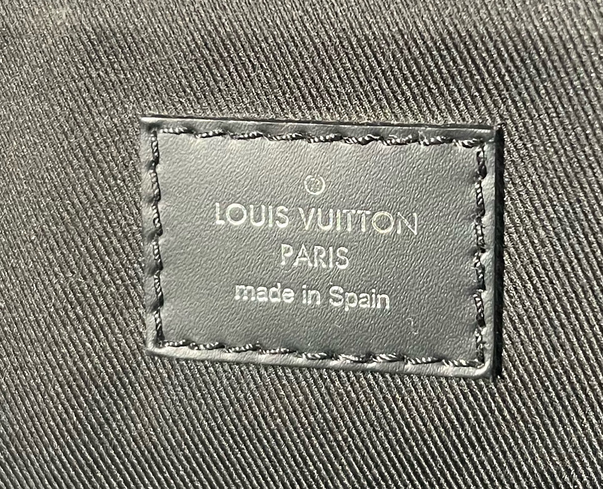 Louis Vuitton District PM Messenger Bag