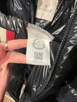 Load image into Gallery viewer, Moncler Gary Jacket - Size 6
