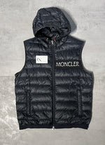 Load image into Gallery viewer, Moncler Laruns Gilet
