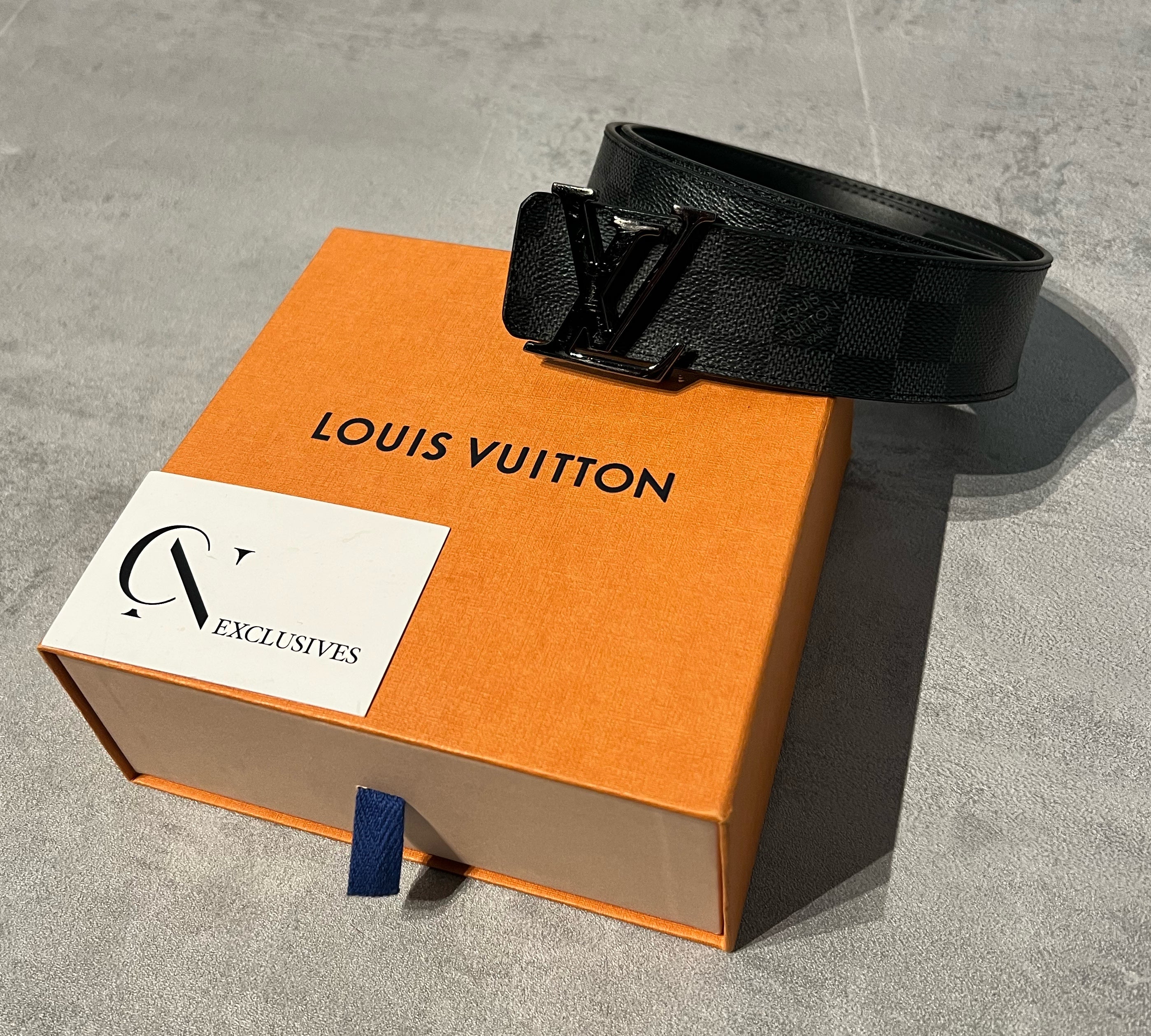 Louis Vuitton Reversible Graphite Belt (x)