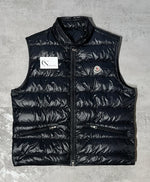 Load image into Gallery viewer, Moncler Gui Gilet - Size 6

