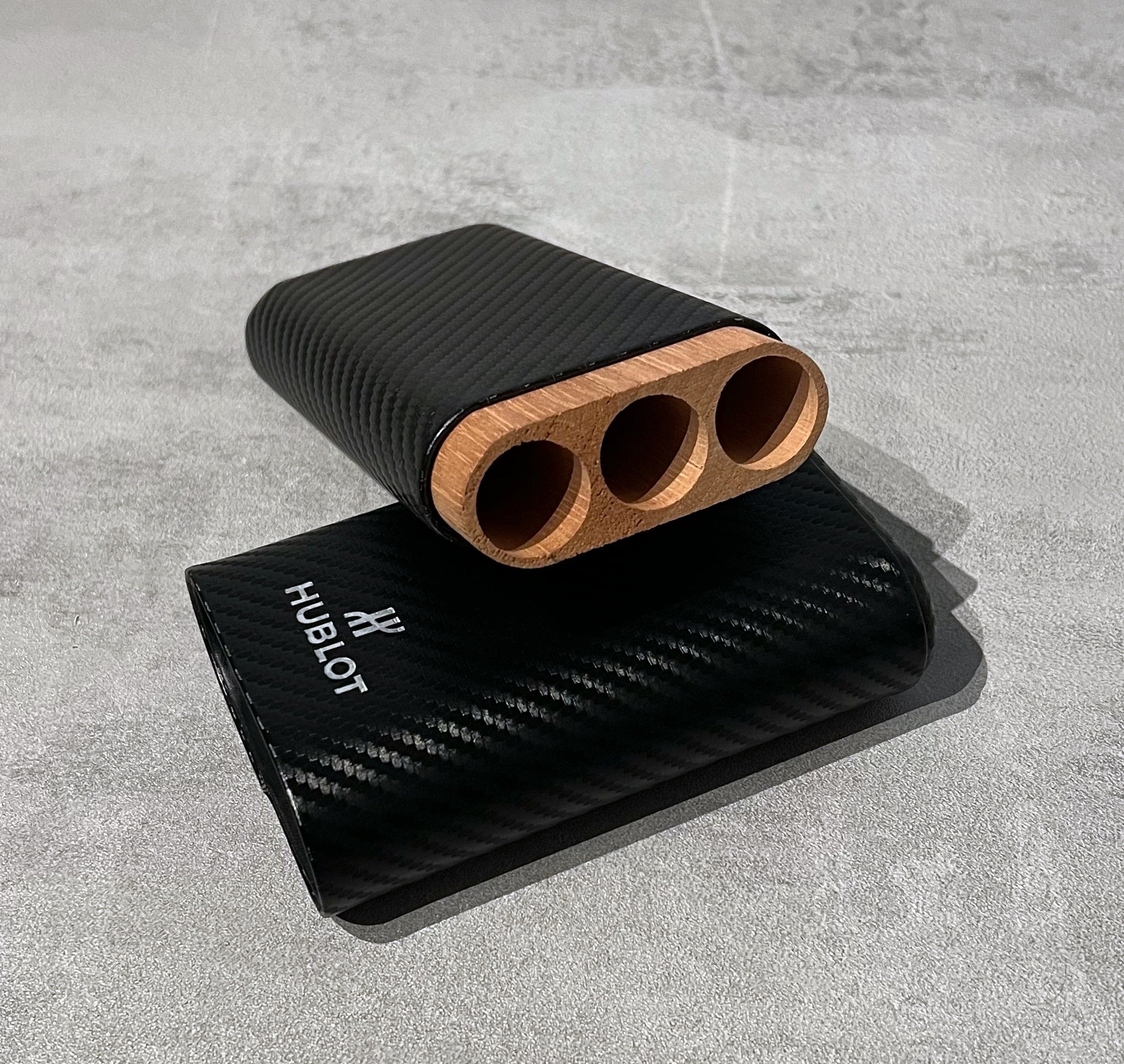 Hoblot Carbon Cigar Case