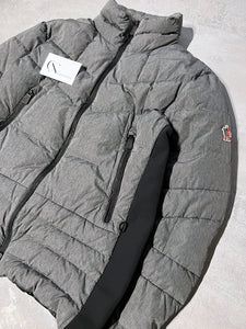 Moncler Carrigvore Jacket - Size 2 (x)