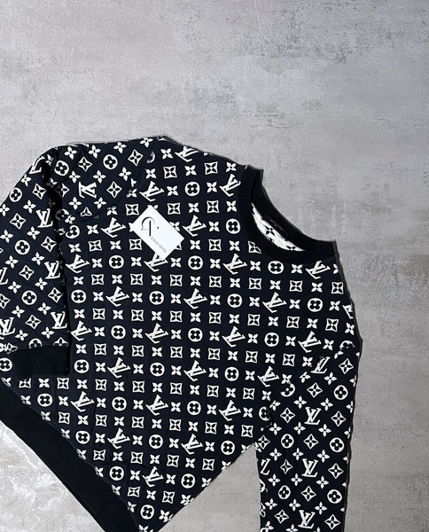 Shop Louis Vuitton MONOGRAM Crew Neck Dots Monogram Long Sleeves