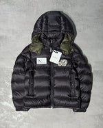 Load image into Gallery viewer, Moncler Bramant Jacket - Size 1
