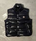 Load image into Gallery viewer, Moncler Tib Gilet - Size 2
