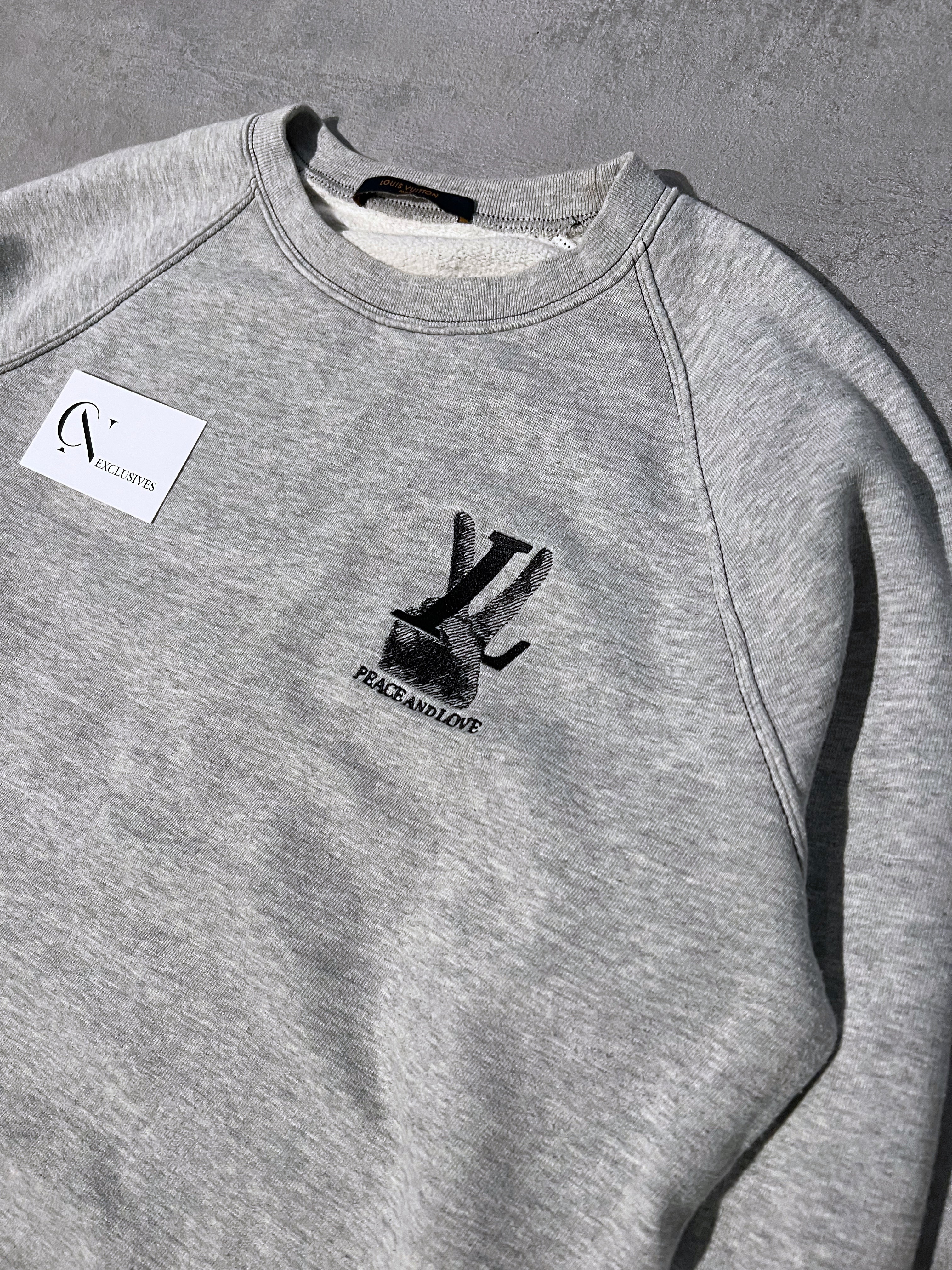 Louis Vuitton peace and love sweater sz M – Ventura