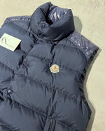 Load image into Gallery viewer, Moncler Chevalier Gilet - Size 2
