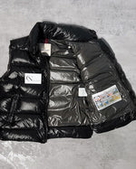 Load image into Gallery viewer, Moncler Tib Gilet - Size 1
