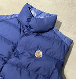 Load image into Gallery viewer, Moncler Cheval Gilet - Size 6
