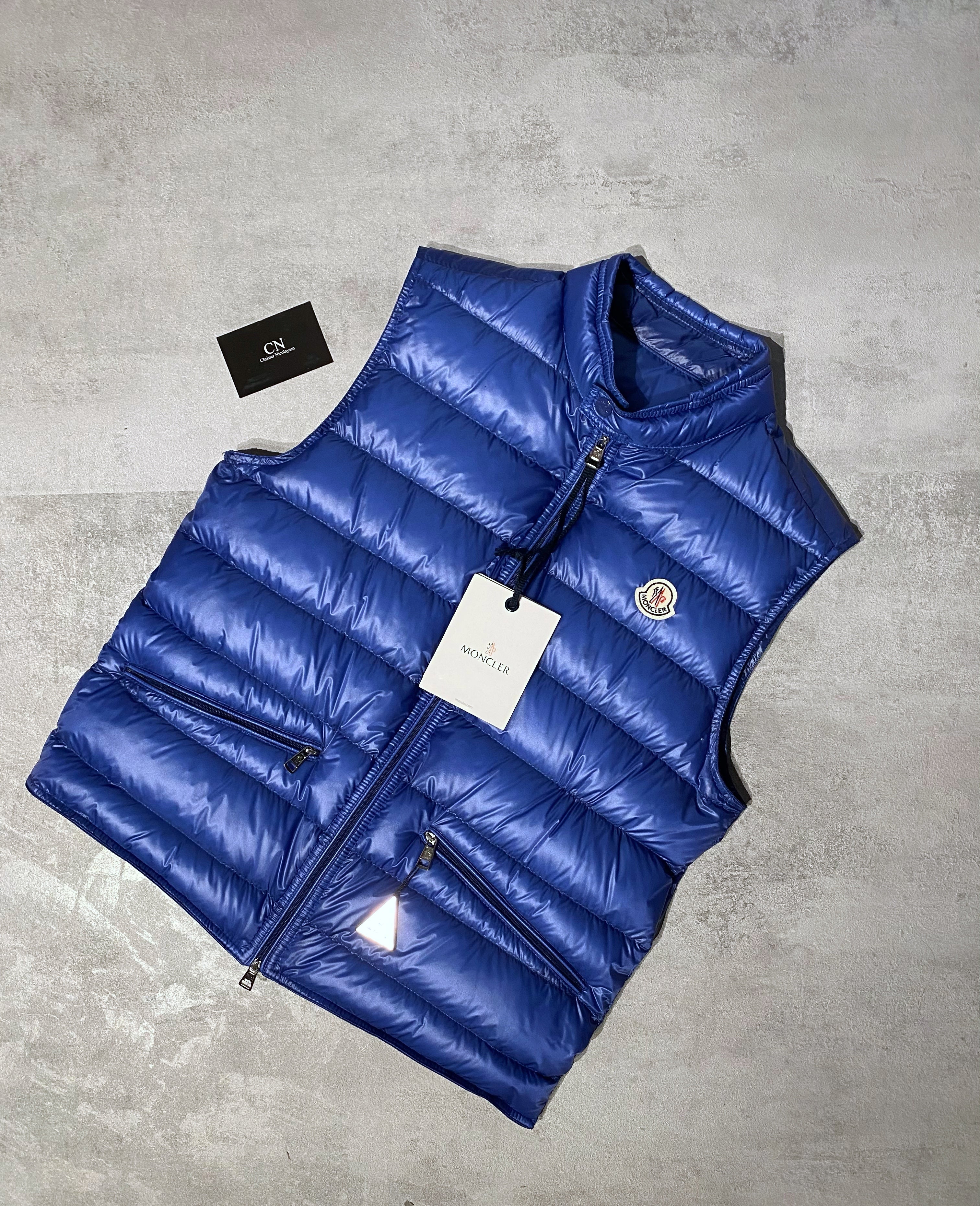 季節のおすすめ商品 MONCLER◇GUI GILET/首回り汚れ有/2/ナイロン/BLU