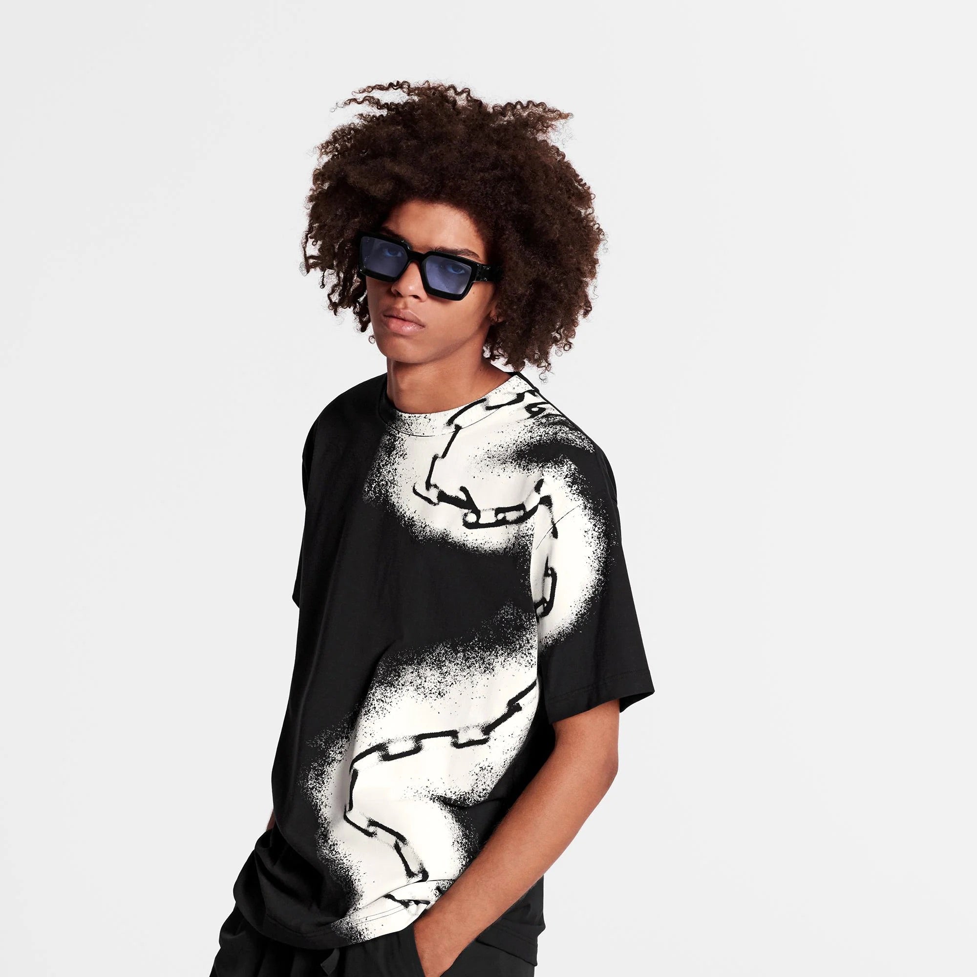 Louis Vuitton 20SS SPRAY CHAIN PRINT TEE Spray Chain Print T-shirt  Short-sleeved Cut-and-sew Short-sleeved T-shirt Black RM201M NPG HIY17W S  Black
